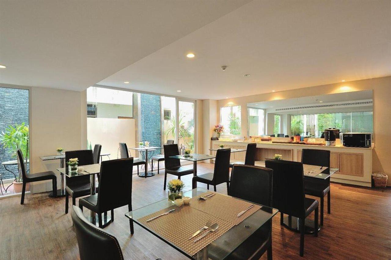 Nantra Retreat And Spa Bangkok Luaran gambar