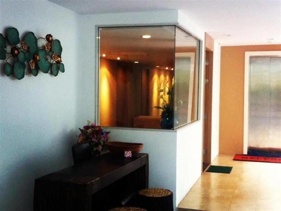 Nantra Retreat And Spa Bangkok Luaran gambar