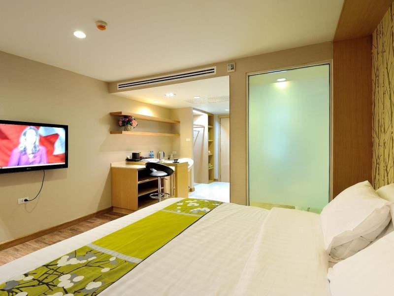 Nantra Retreat And Spa Bangkok Luaran gambar